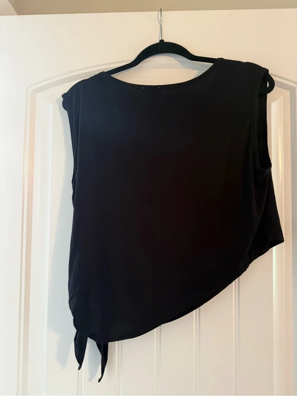 Yelete soft sleeveless